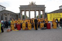 2011 solardrums 2011-04-25 berlin b-tor-1_kl.JPG